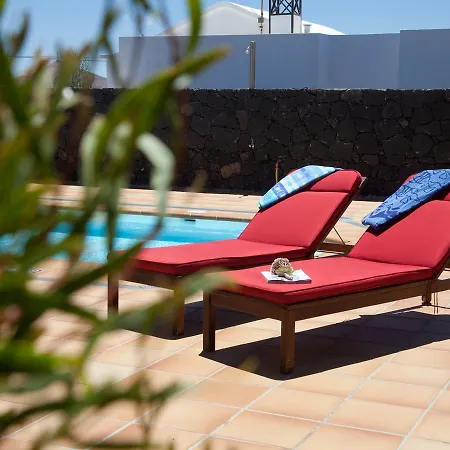 Amazing In Lanzarote With Swimming Pool Villa San Bartolomé