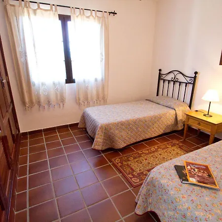 Amazing In Lanzarote With Swimming Pool Vila *